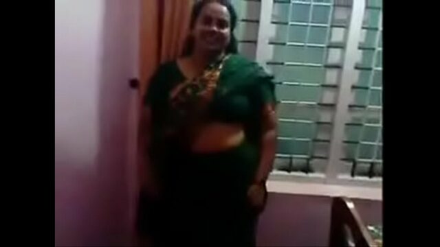 xnxx desi mom sex video watch free - Indian Porn Tv